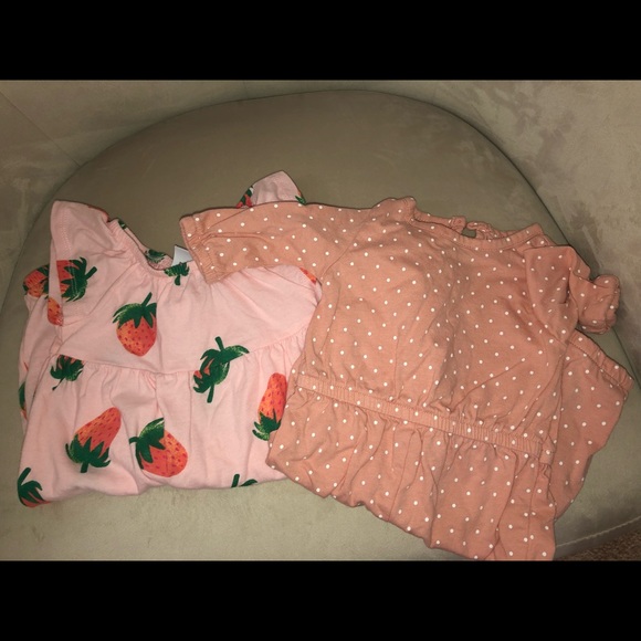 Old Navy jumpsuits-Strawberry and coral dots! 0-3 Months - Picture 2 of 8